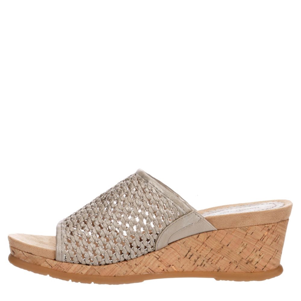 bare traps stacey wedge sandal