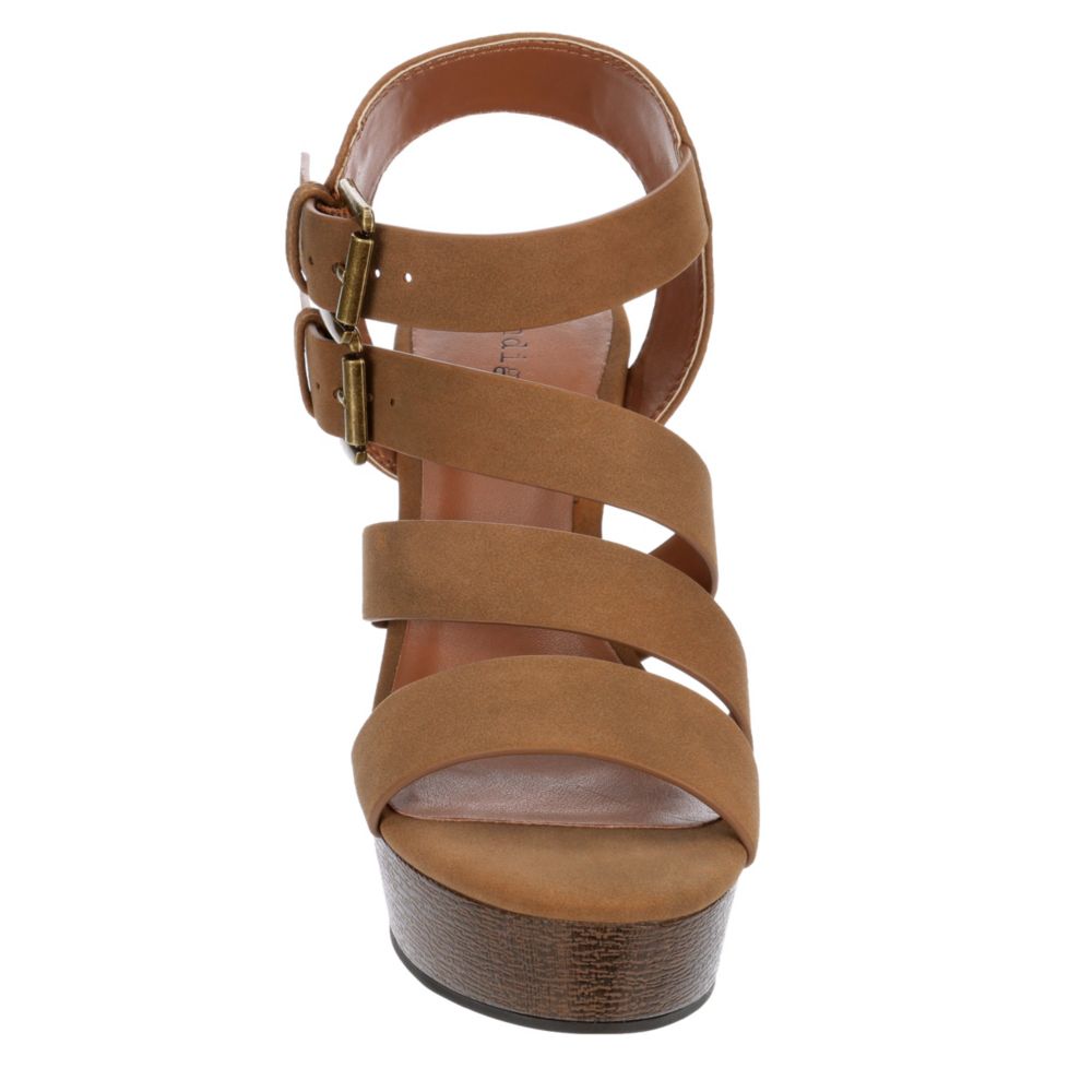 INDIGO RD. Womens Kasen Wedge Sandal - COGNAC
