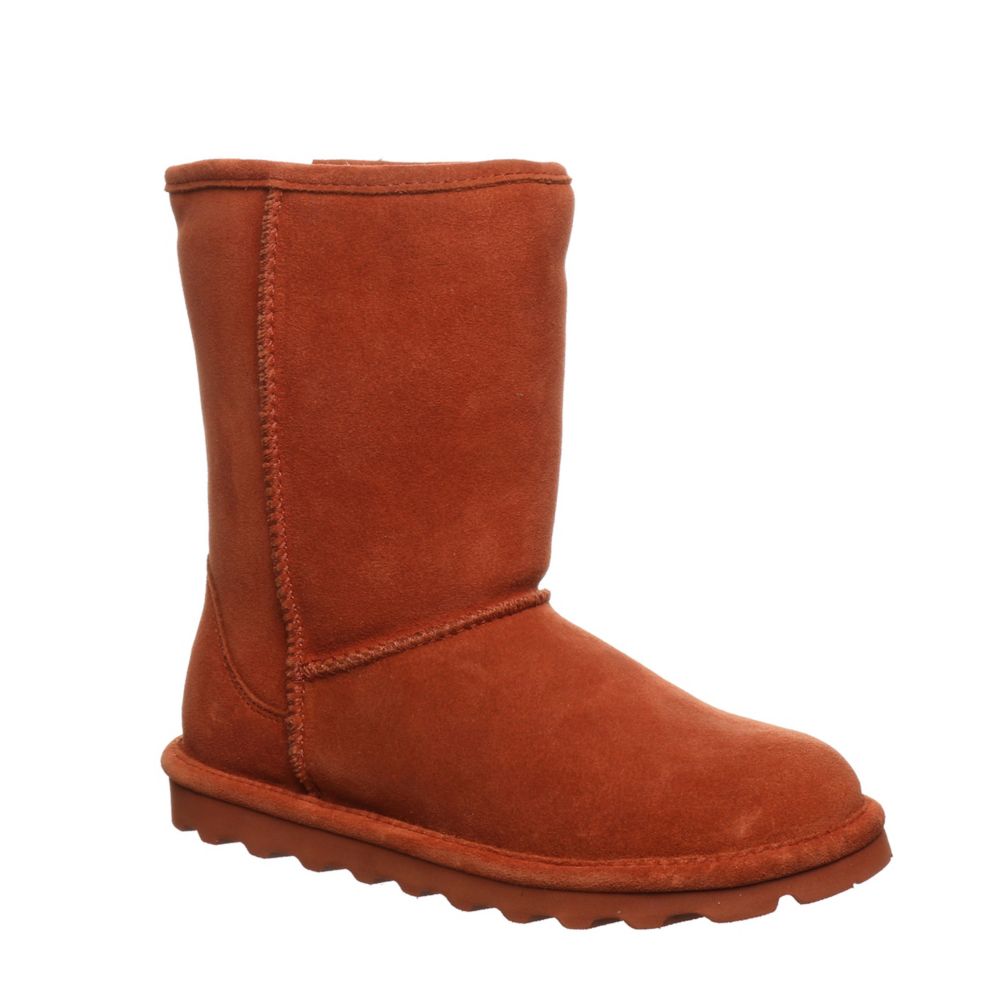 orange boots with fur