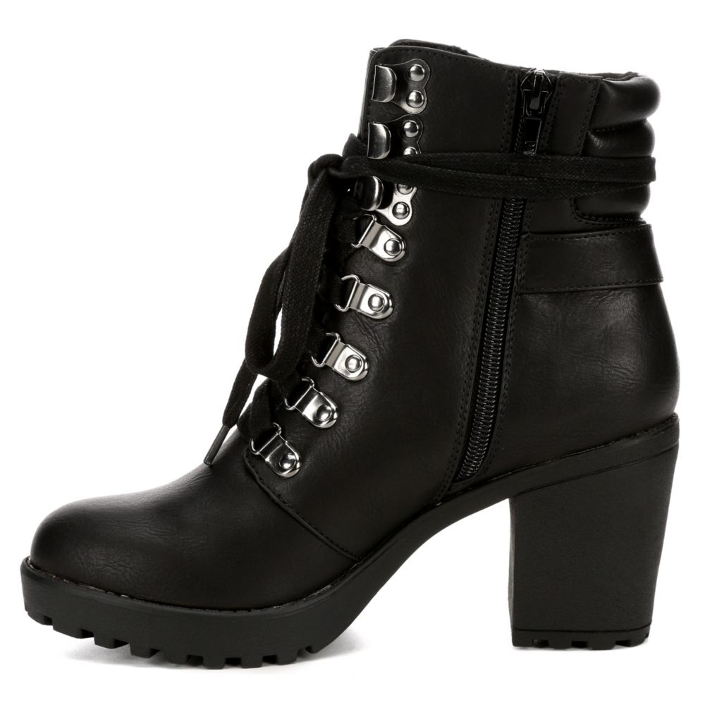 mia annamaria bootie