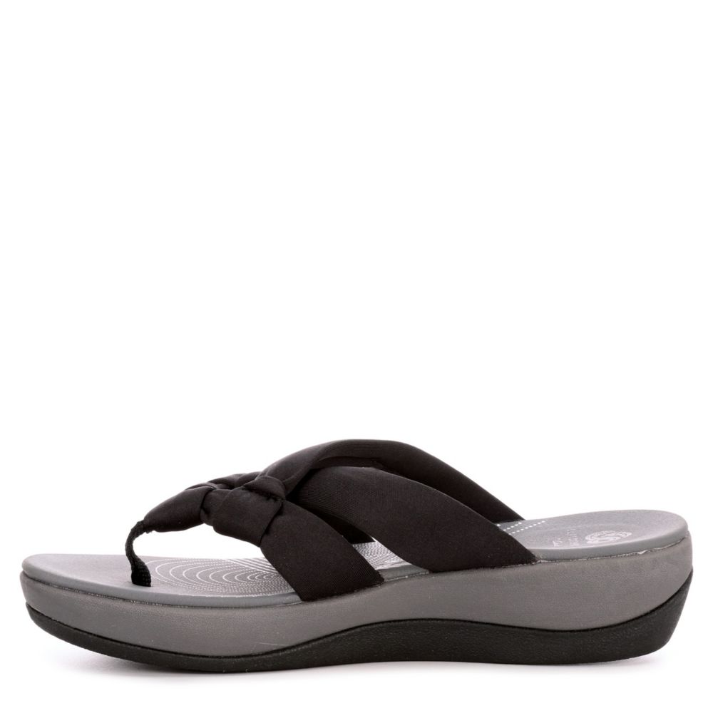 CLARKS Womens Cloudstepper Arla Jane Flipflop Sandal - BLACK