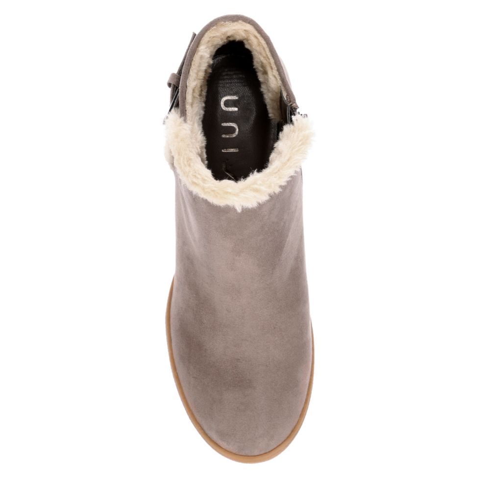 unisa mobi wedge bootie
