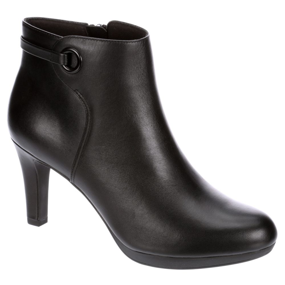 clarks womens leather boots