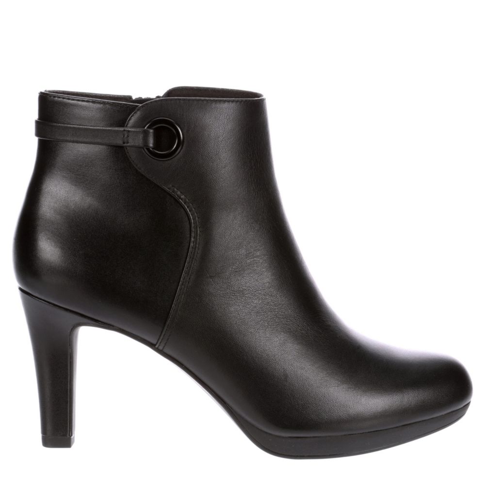 CLARKS Womens Adriel Mae Boot - BLACK