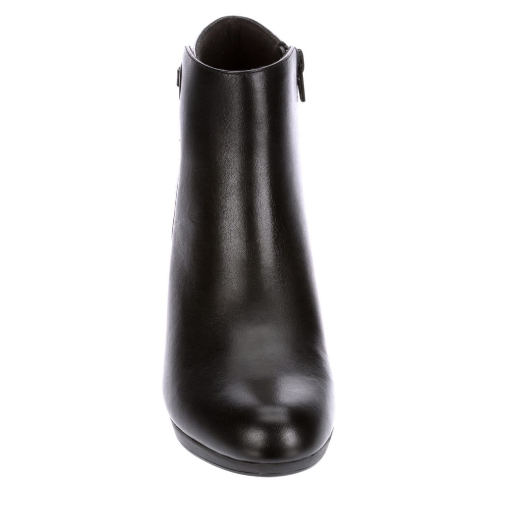 CLARKS Womens Adriel Mae Boot - BLACK