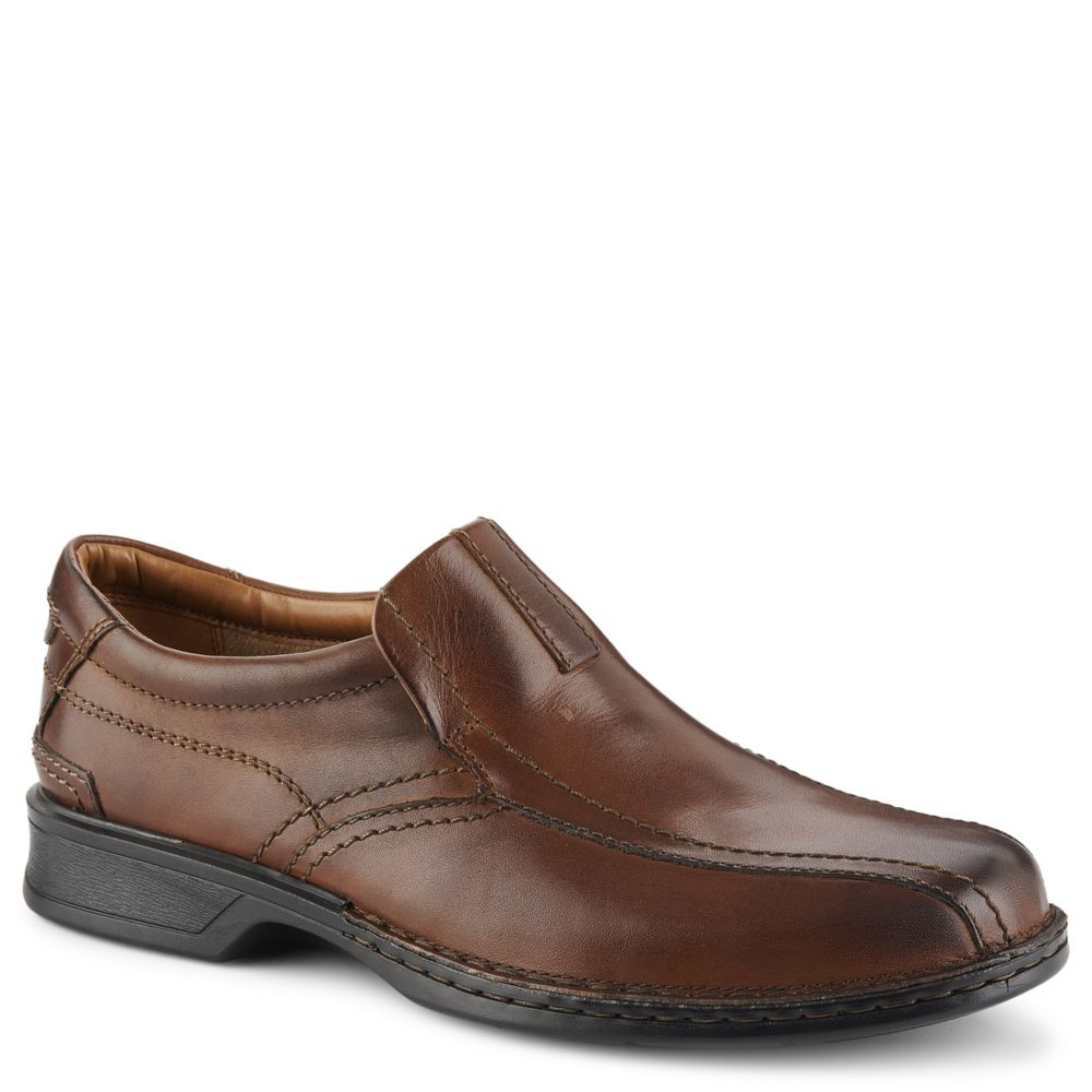 clarks mens brown slip on shoes