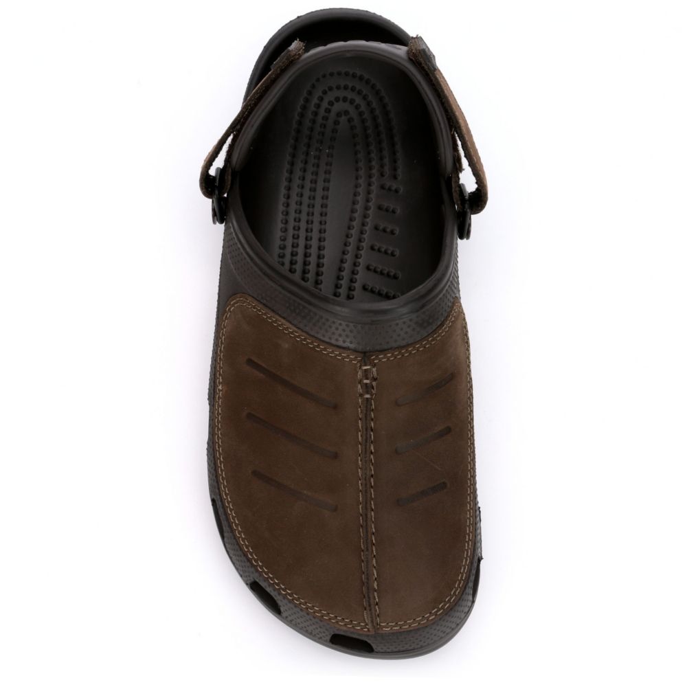 crocs men yukon mesa clogs