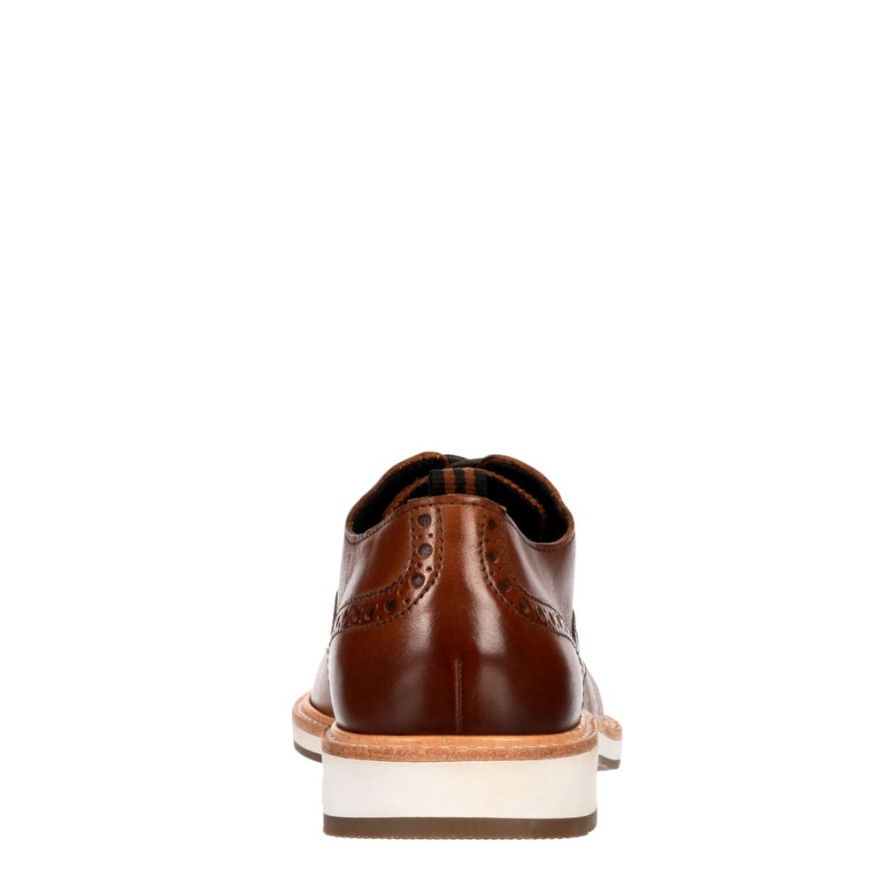 COLE HAAN Mens Morris Wingtip Oxford - TAN