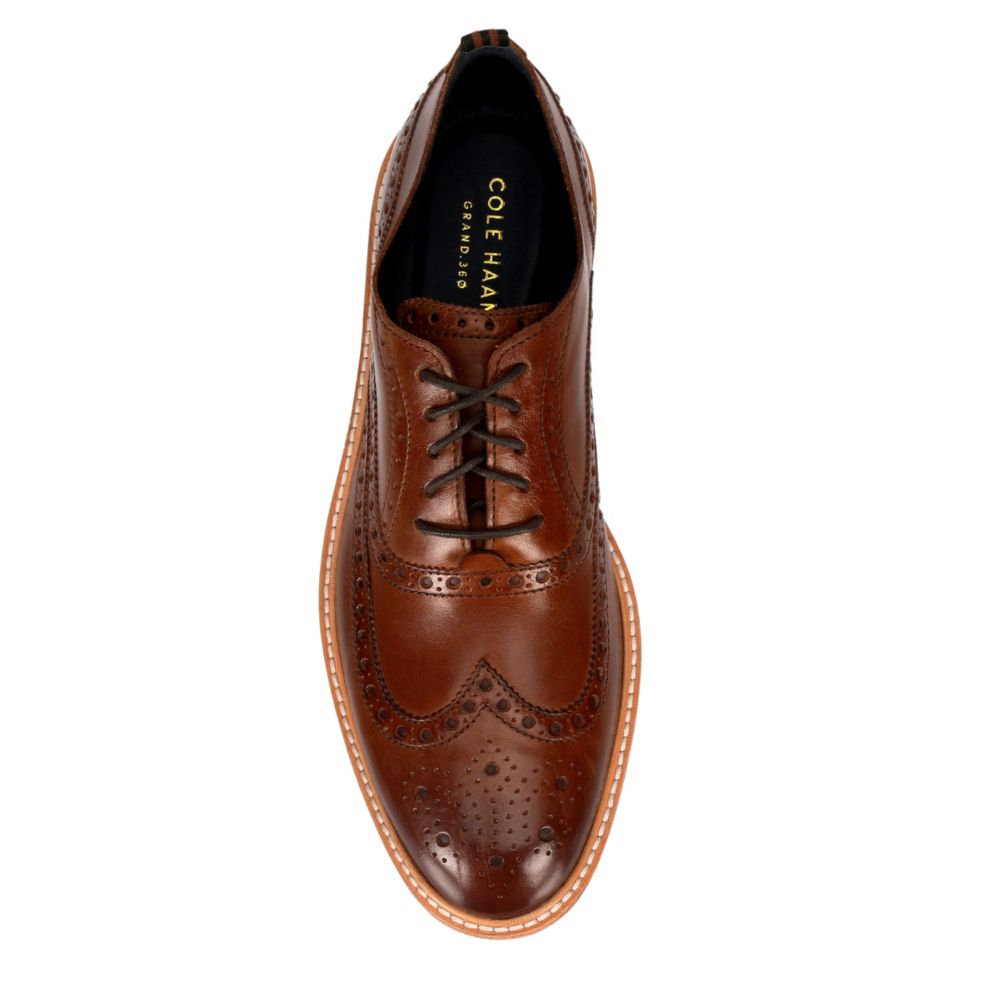 COLE HAAN Mens Morris Wingtip Oxford - TAN