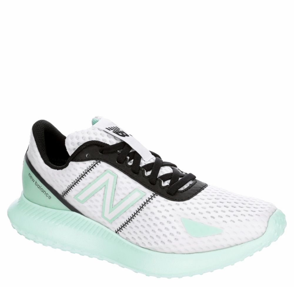 new balance women's cross training shoes