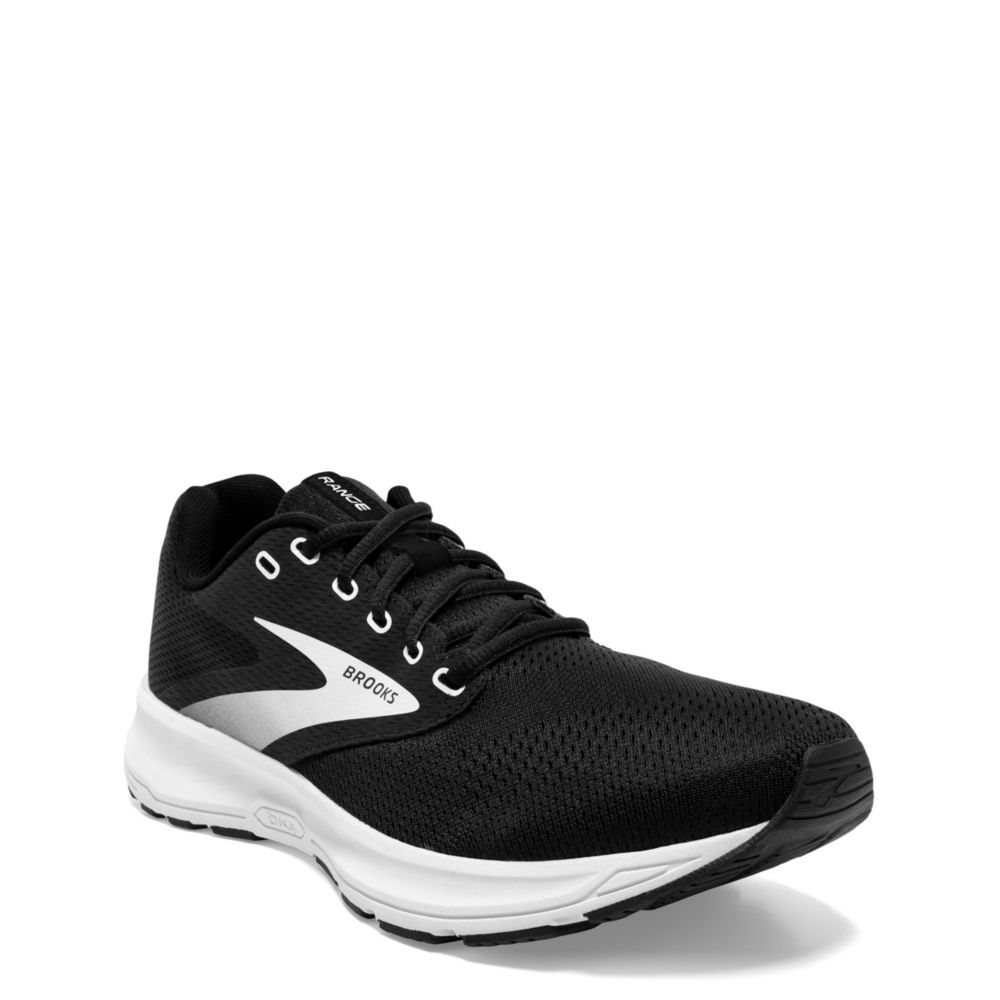 brooks sneakers black