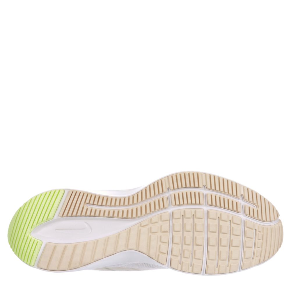 NIKE Womens Quest 3 Running Shoe - WHITE