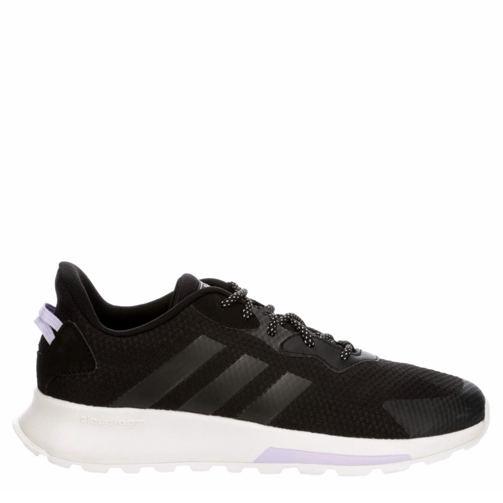 Womens Quesa Trail X Sneaker
