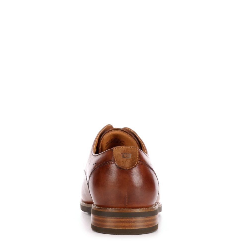 florsheim uptown cap toe oxford