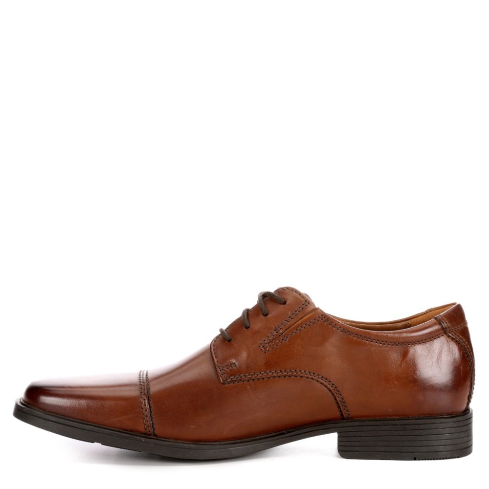 clark t9 cap toe oxford