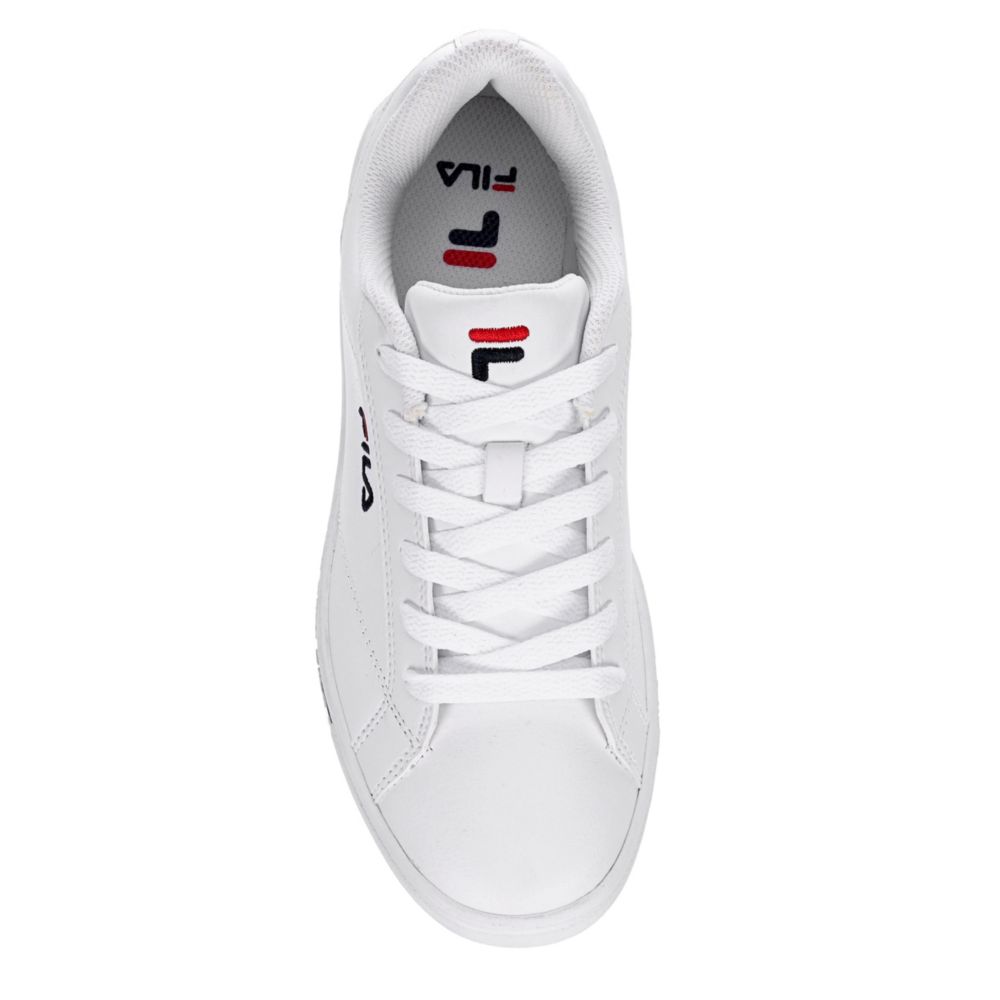 fila court advantage trainers in white