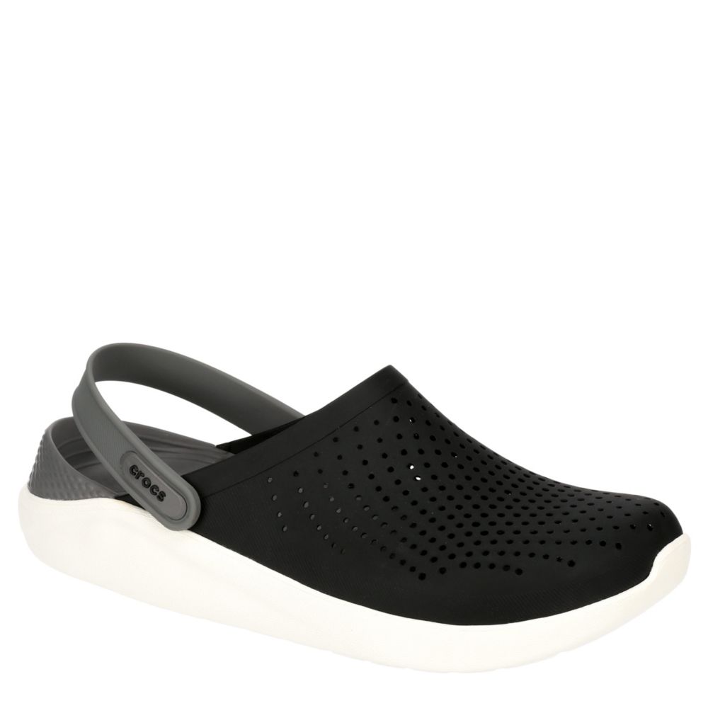 crocs men black clogs