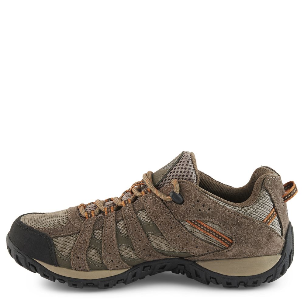 columbia men's redmond hiking boot