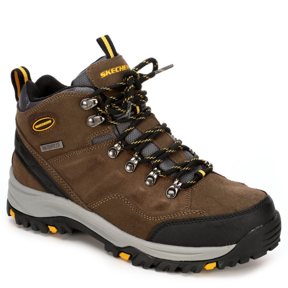 skechers men's relment pelmo chukka waterproof boot