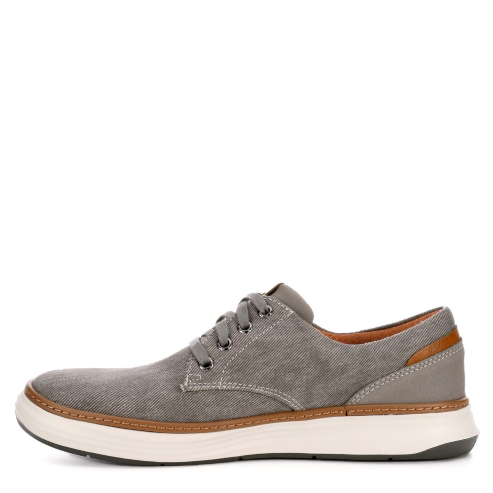 SKECHERS Mens Moreno-enderson Sneaker - TAUPE