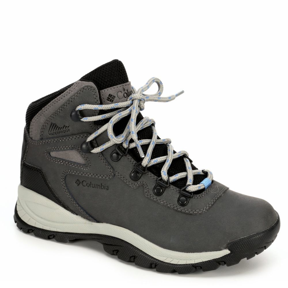 womens columbia hiking boots