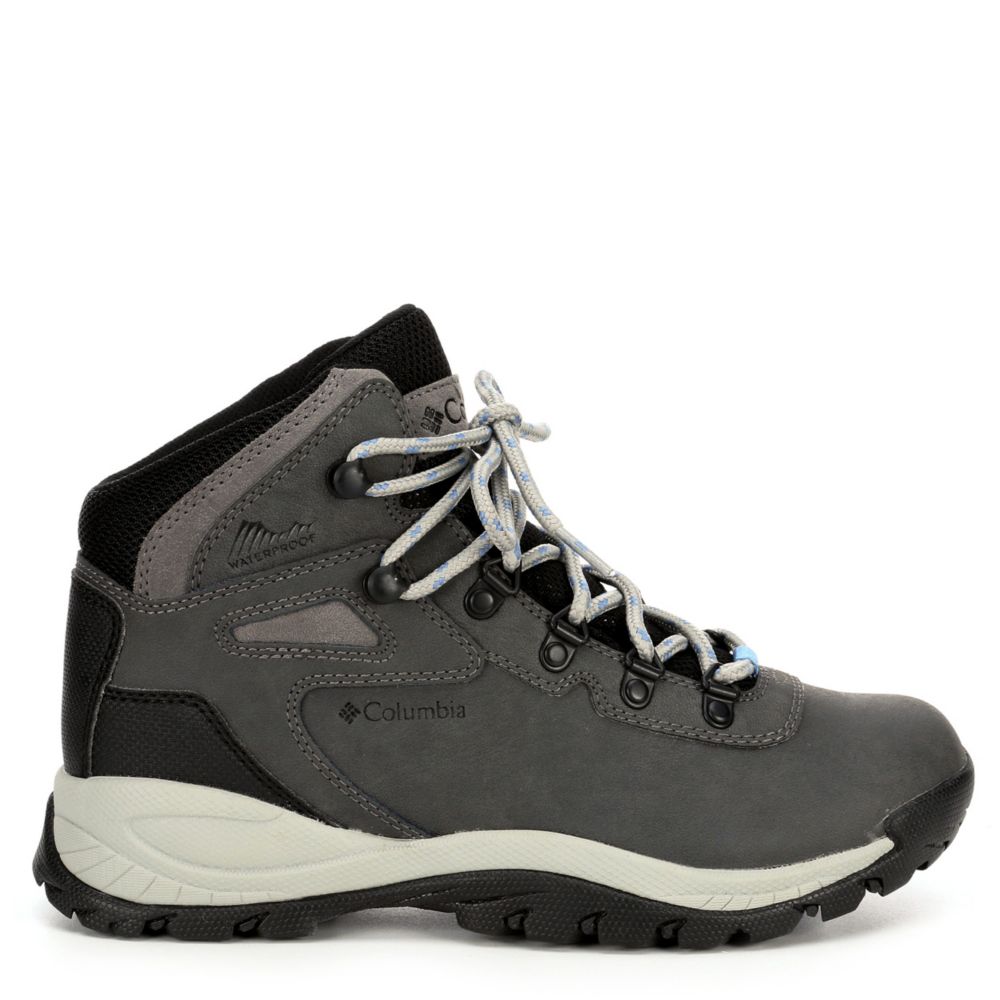 columbia ladies hiking boots