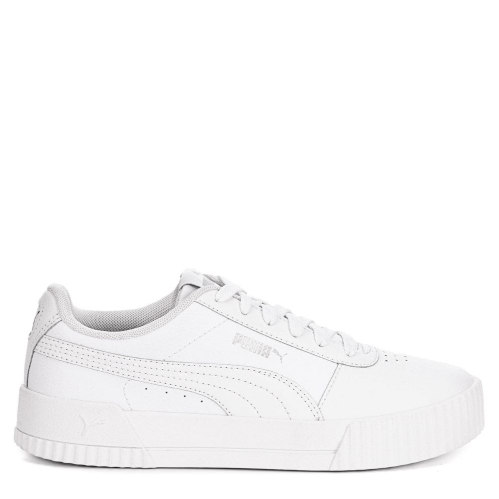 white puma sneakers