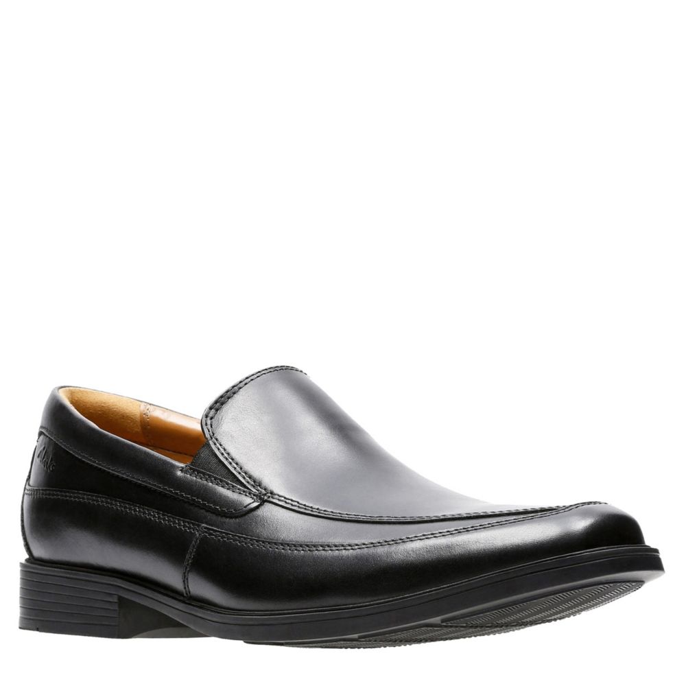 clarks men's tilden free loafer