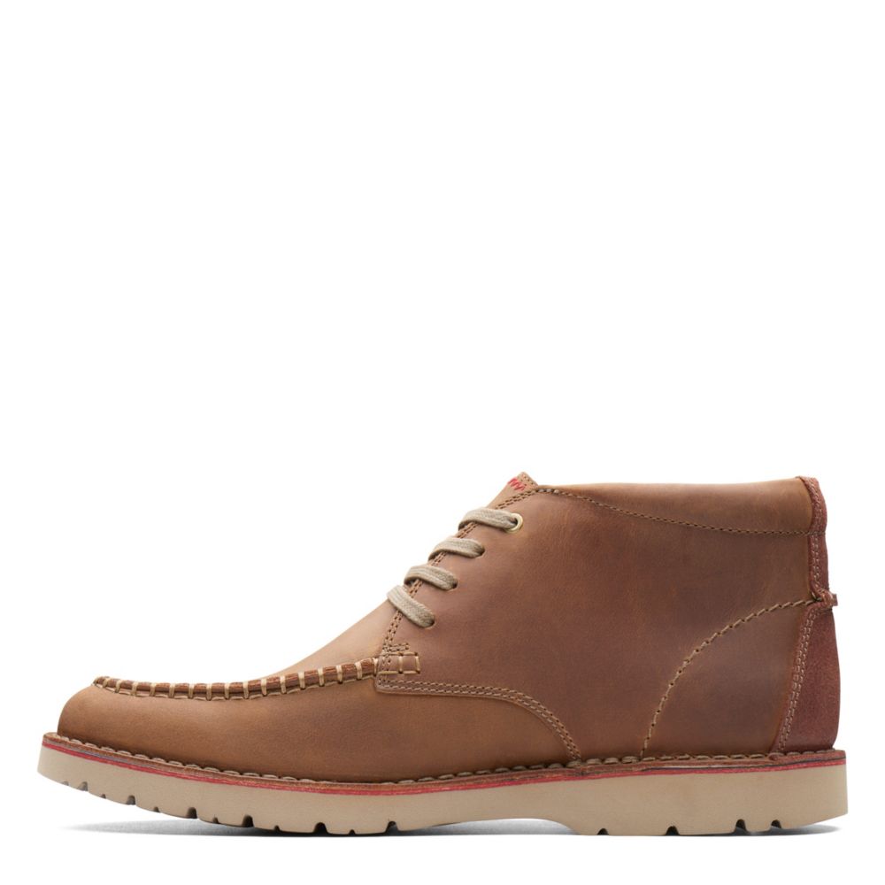 clarks vargo leather chukka boots