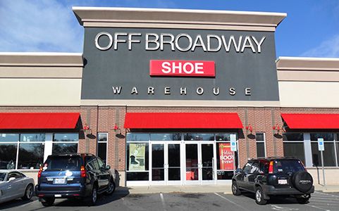 shoe warehouse on freedom drive