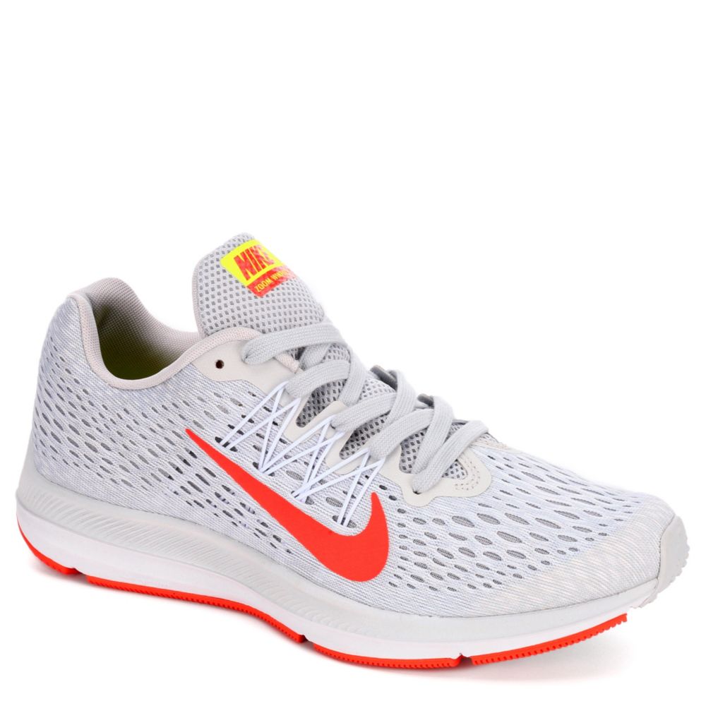 womens zoom winflo 5