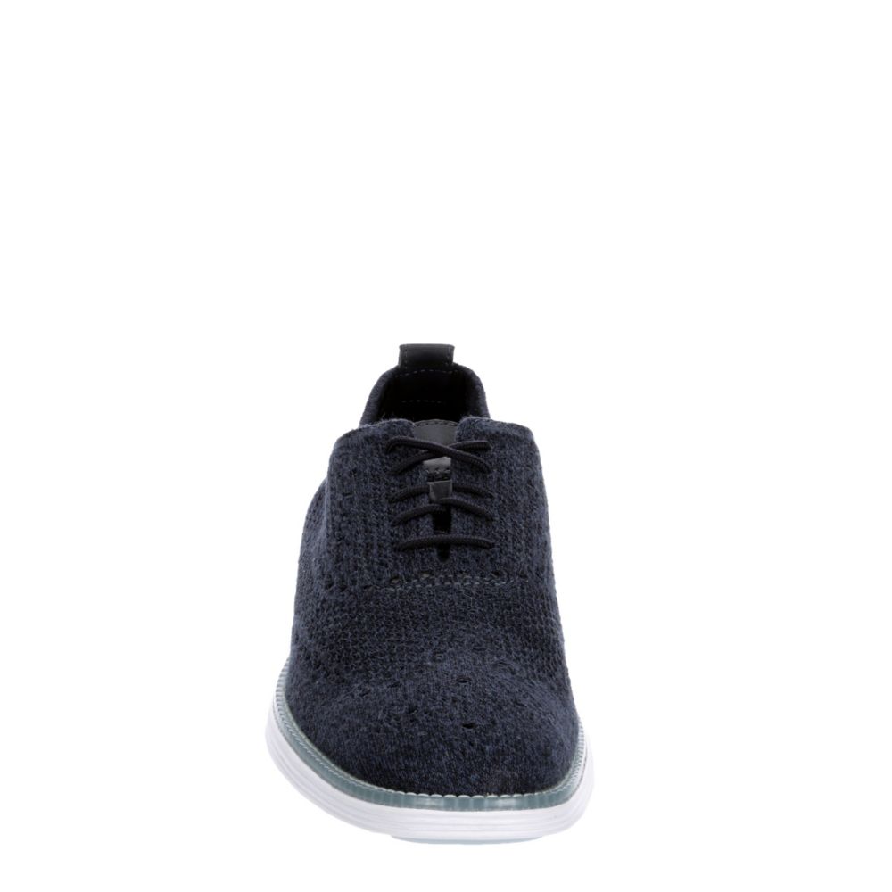 COLE HAAN Mens Original Grand Wingtip Oxford - NAVY