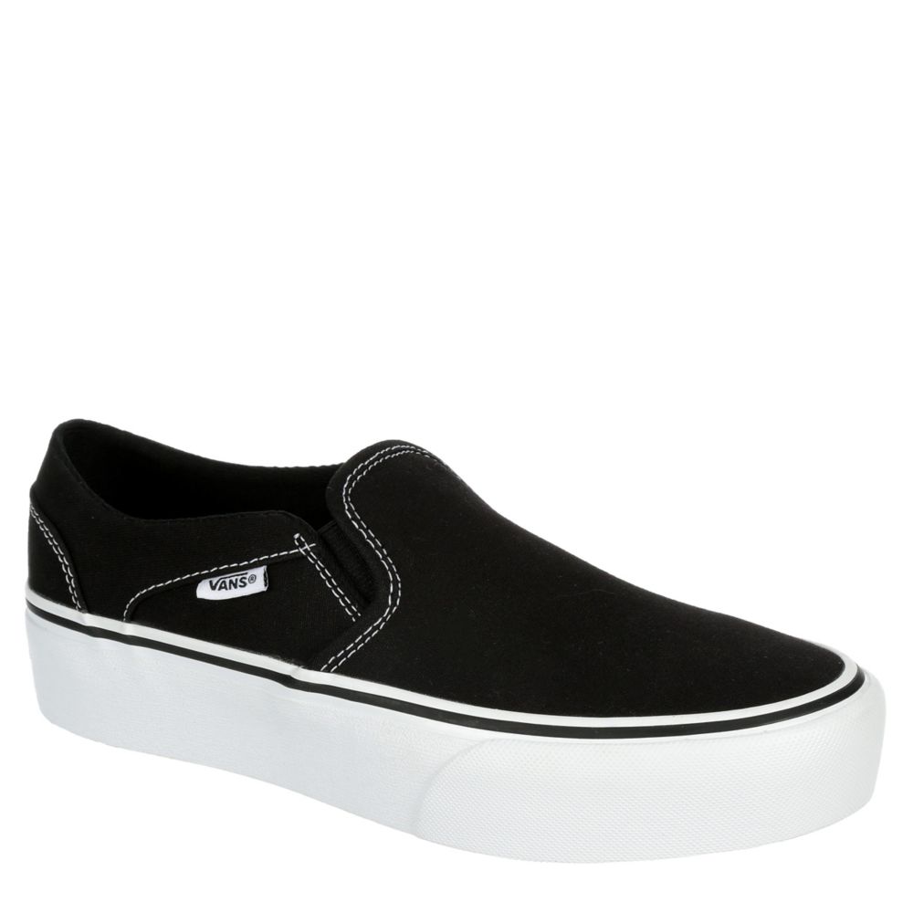 vans slip on platform black