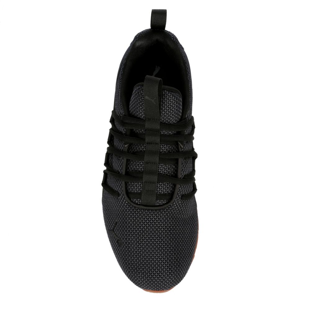 puma axelion black and white