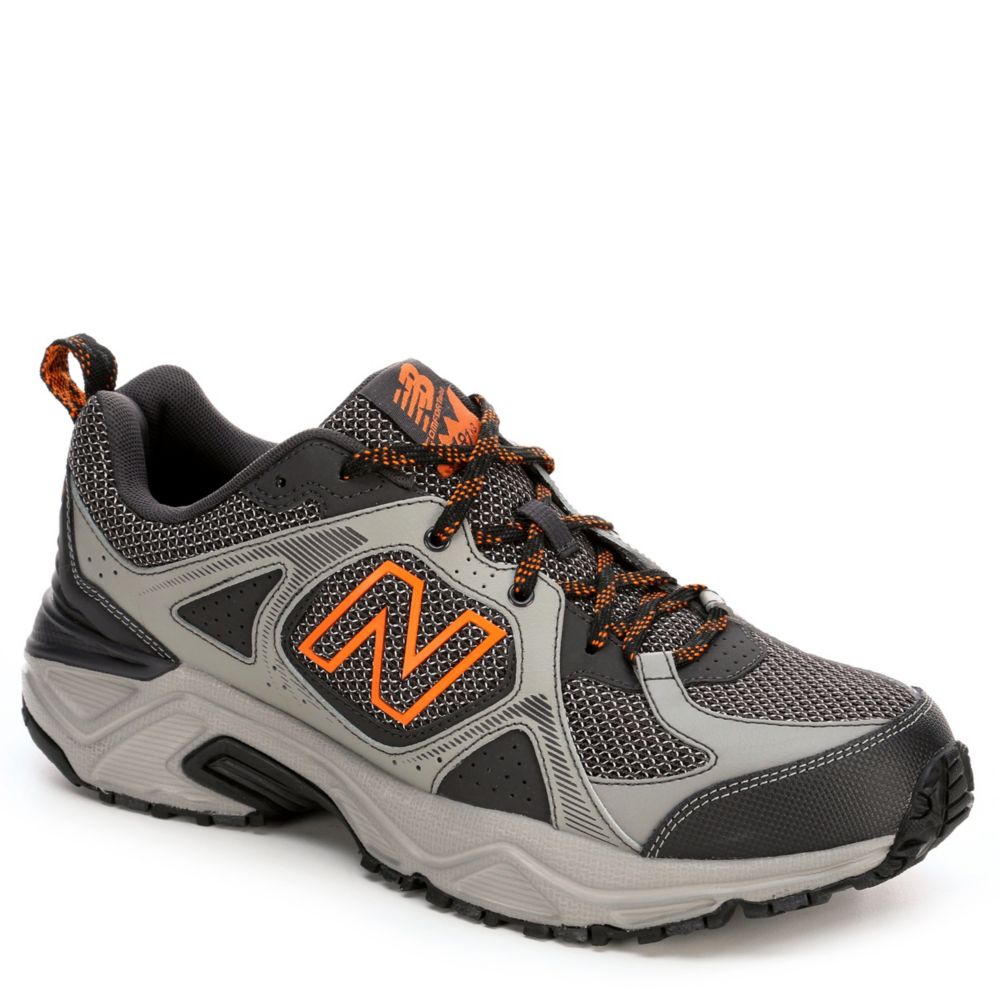 new balance men's athletic shoe