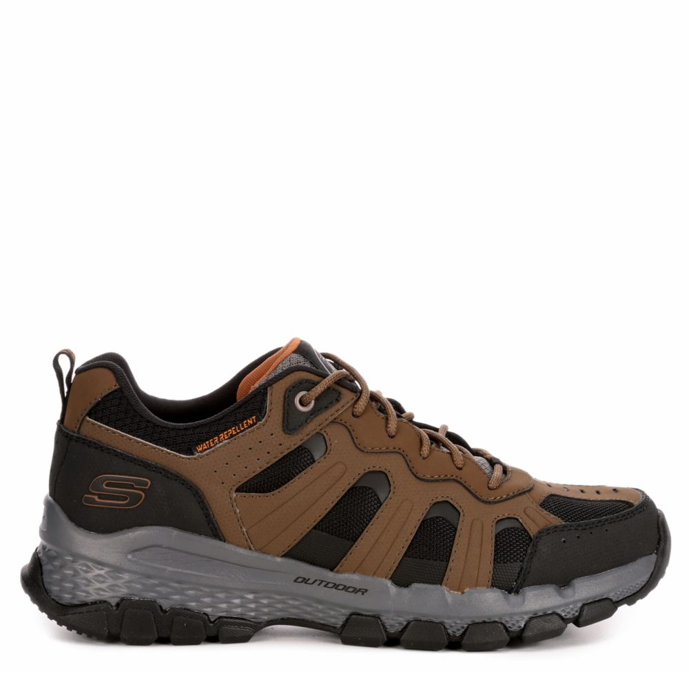 SKECHERS Mens Outland 2.0 Sneaker - BROWN