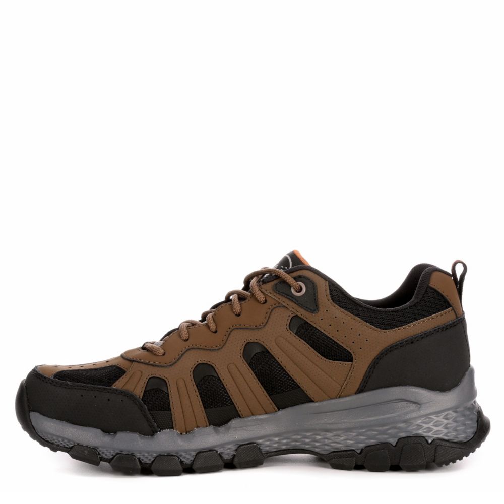 SKECHERS Mens Outland 2.0 Sneaker - BROWN