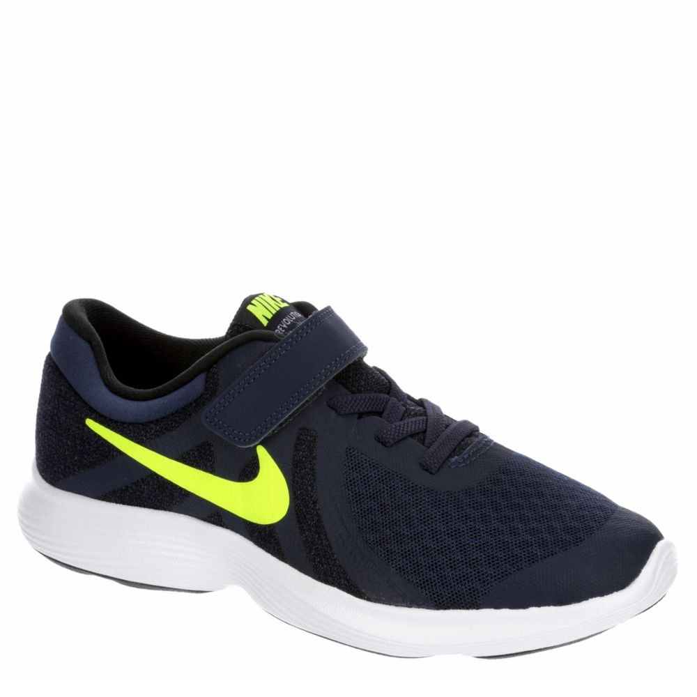 boys nike revolution