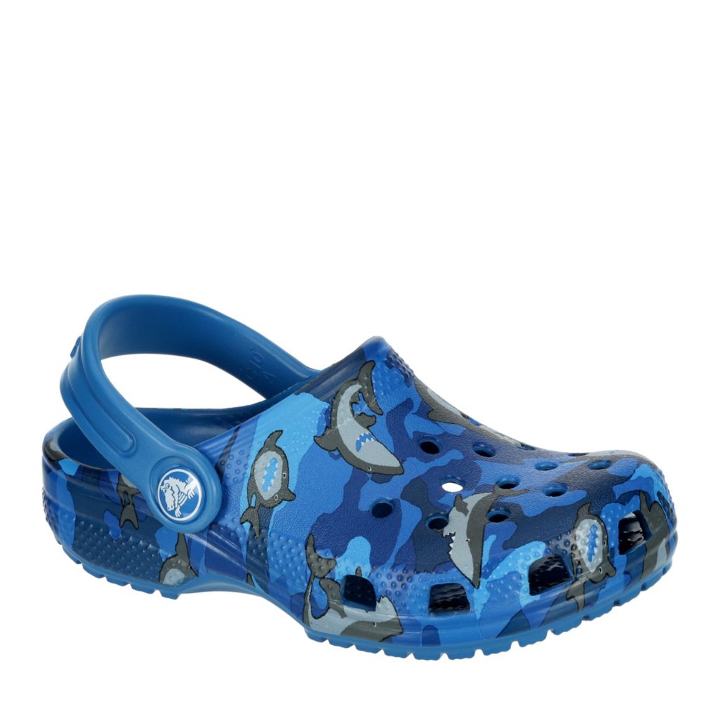 crocs baby shark