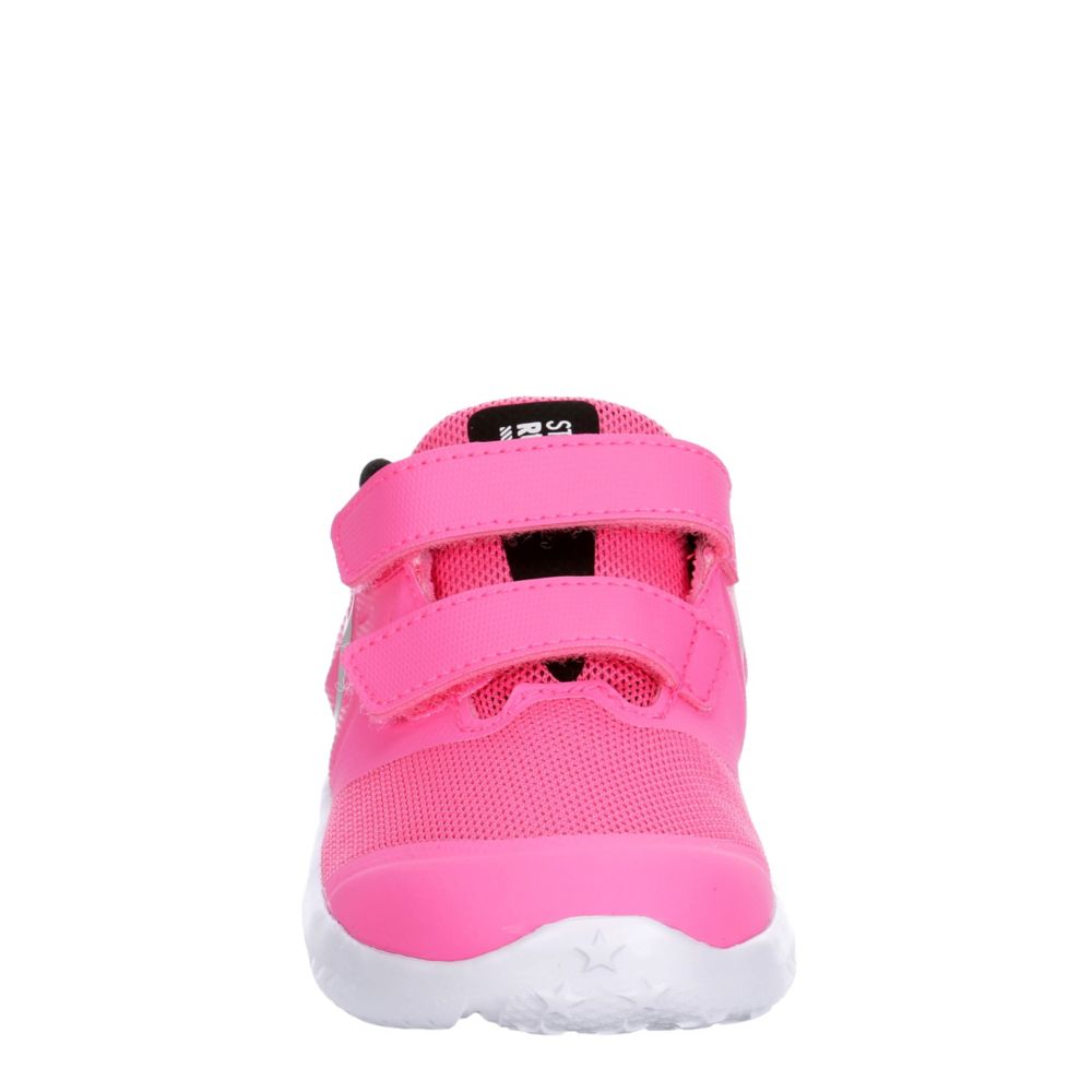 nike infant running shoes