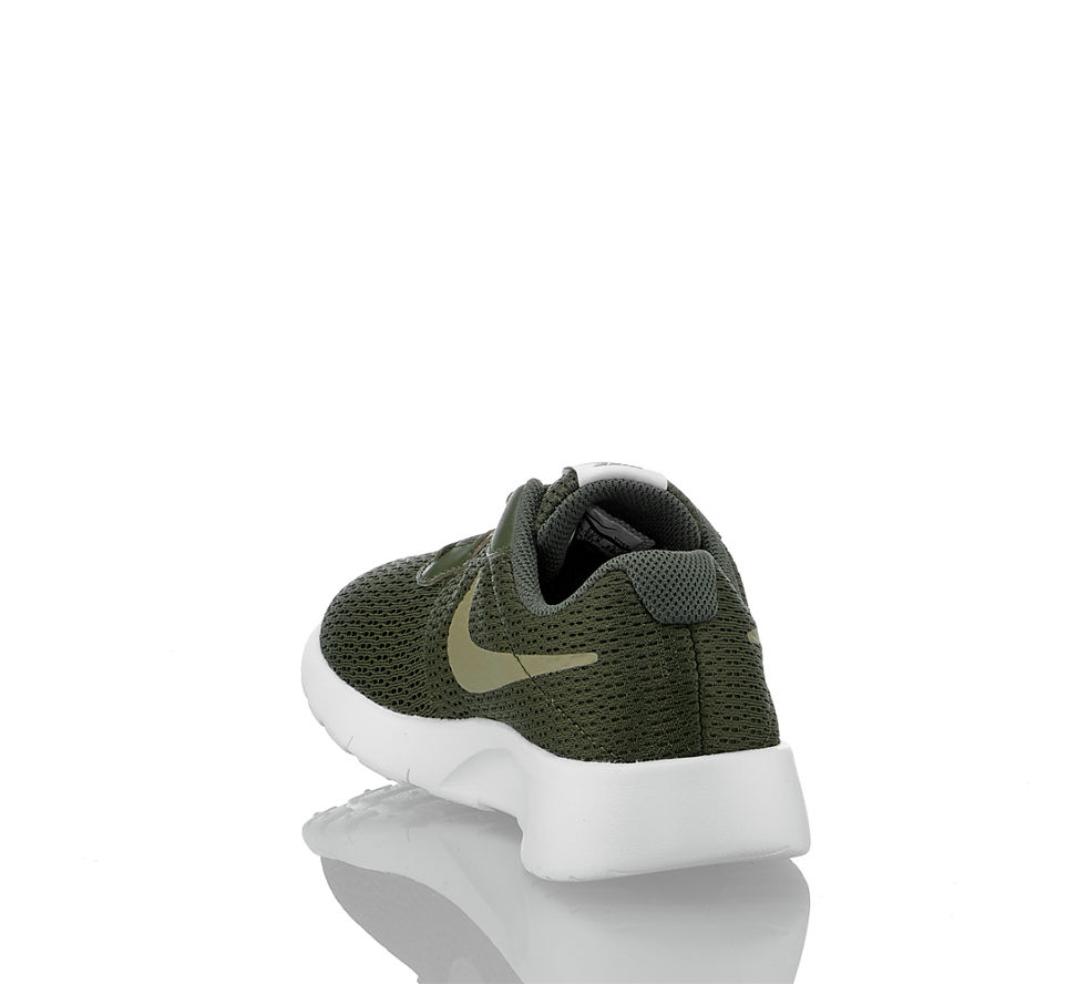 nike tanjun olive