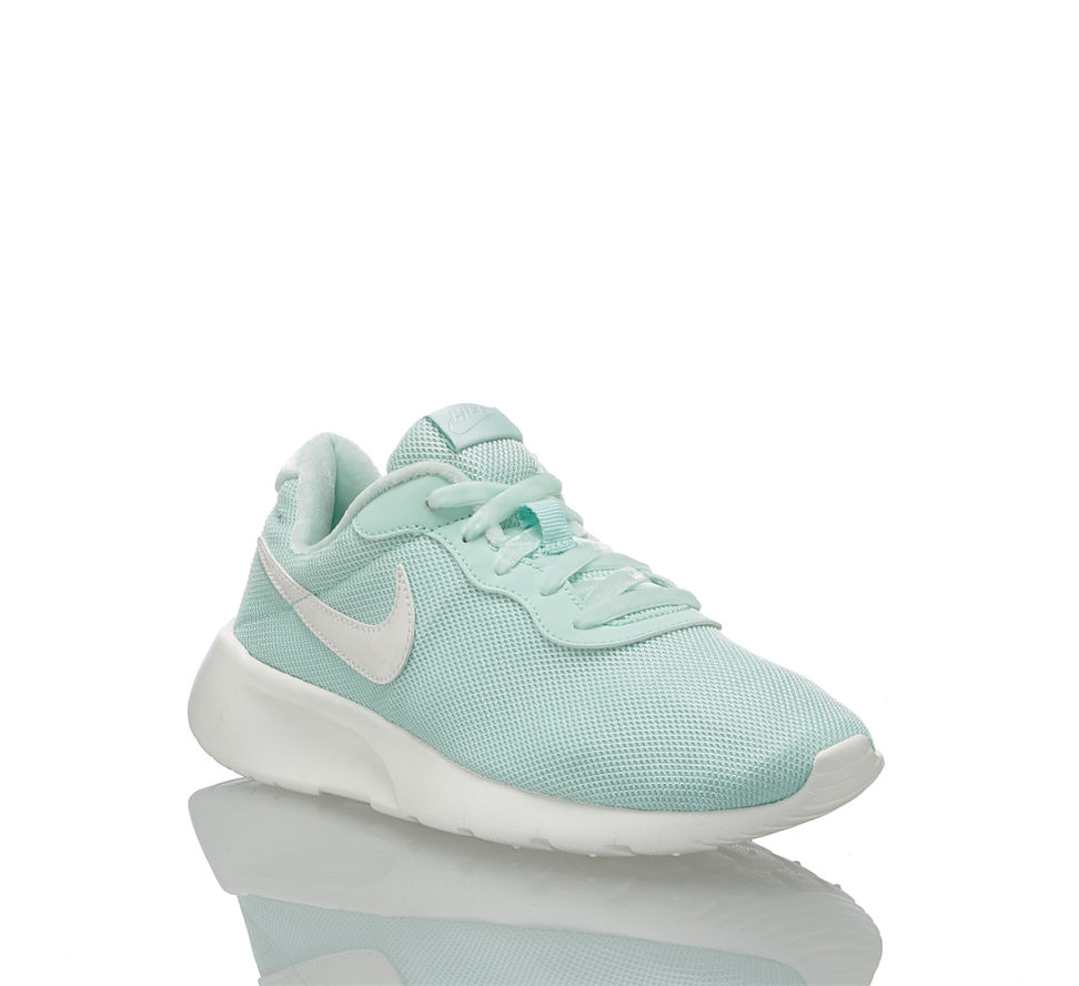 nike tanjun mint