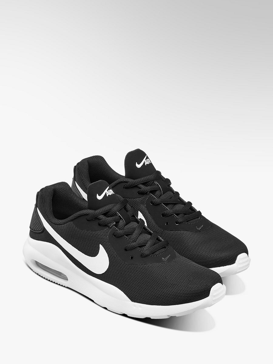 black and white nike trainers