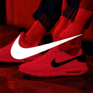 Nike le&aacute;raz&aacute;s