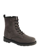 Botas planas de mujer