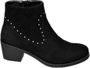 Schuhe und Sport für Damen, Herren und Kinder bei Dosenbach Schuhe und Sport für Damen, Herren und Kinder bei Dosenbach