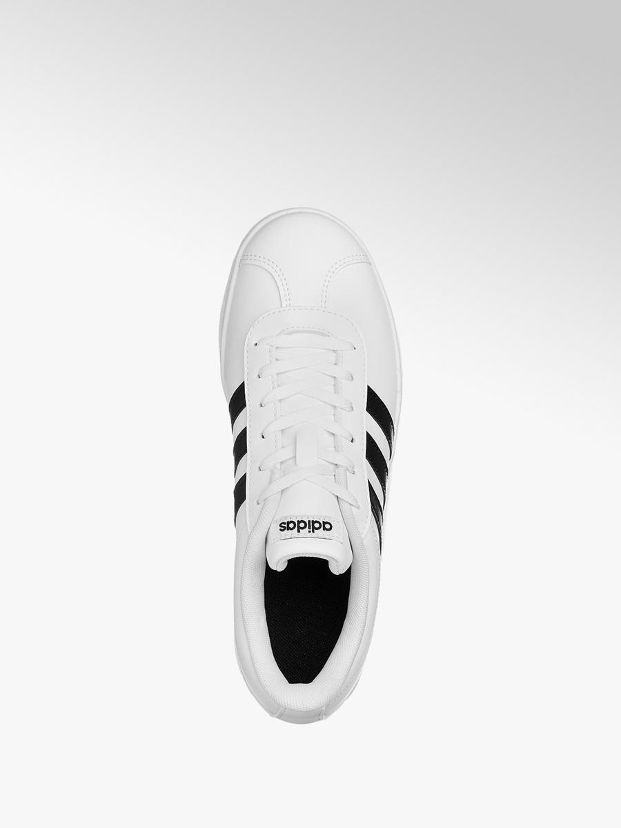 Trend:Je bent só right met trendy white. Trend:Je bent só right met trendy white.