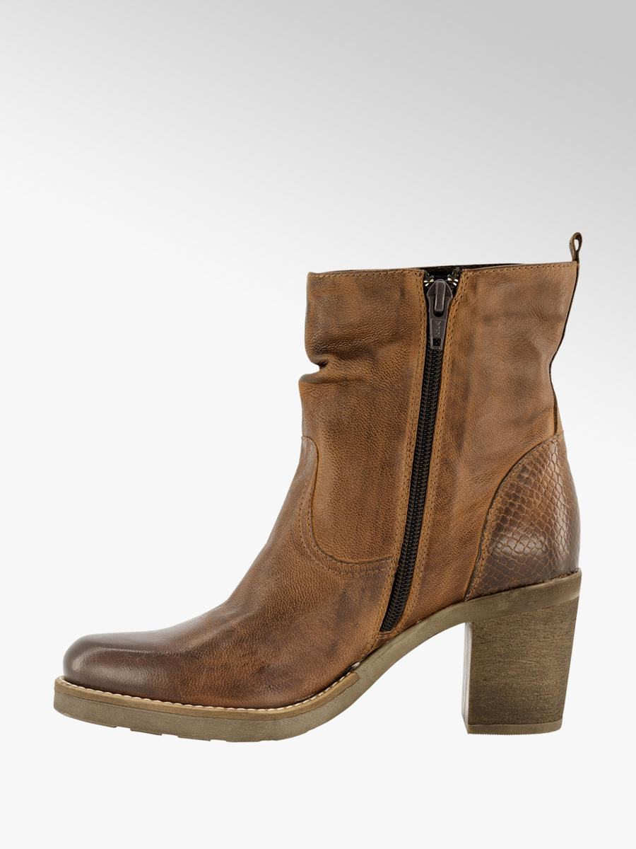 Cosy Moments Stijlvol aan de slag | vanHaren.nl vanHaren 5th Avenue leren enkellaarzen cognac | wehkamp