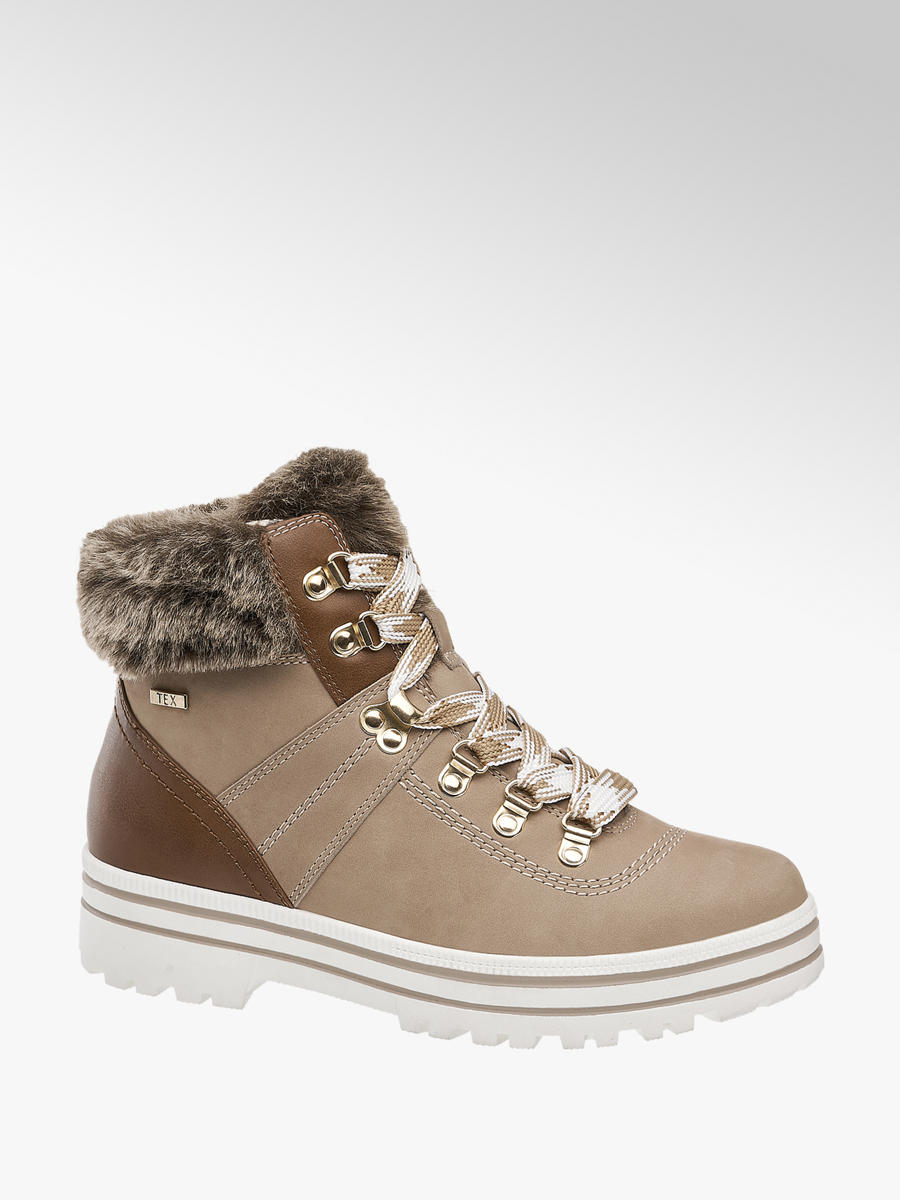 Botas planas de mujer