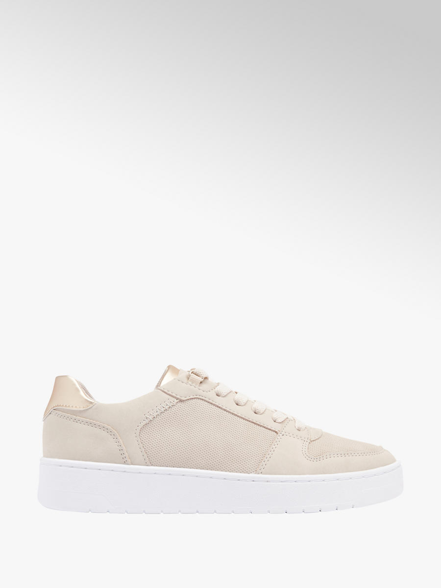 beige schoenen van haren